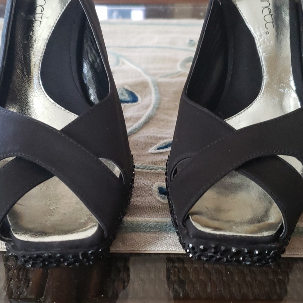 Jessica Bennett heels
